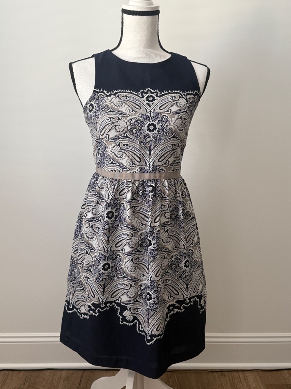 LOFT Navy and White Paisley Dress, Size 0 Petite